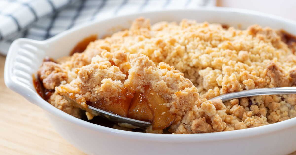 Crumble : maîtrisez la pâte croustillante pour combler toutes vos envies