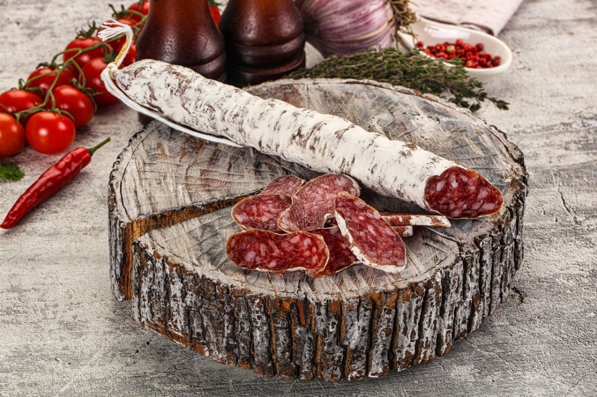 rappel urgent : ne consommez pas ce saucisson contaminé