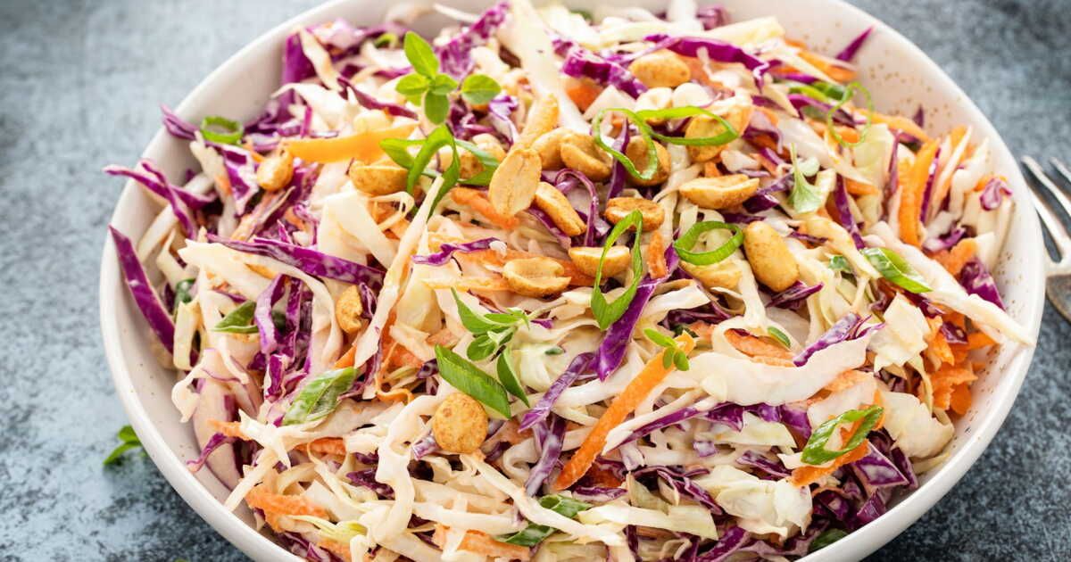 Goï : la salade de chou au poulet qui va réveiller vos apéros