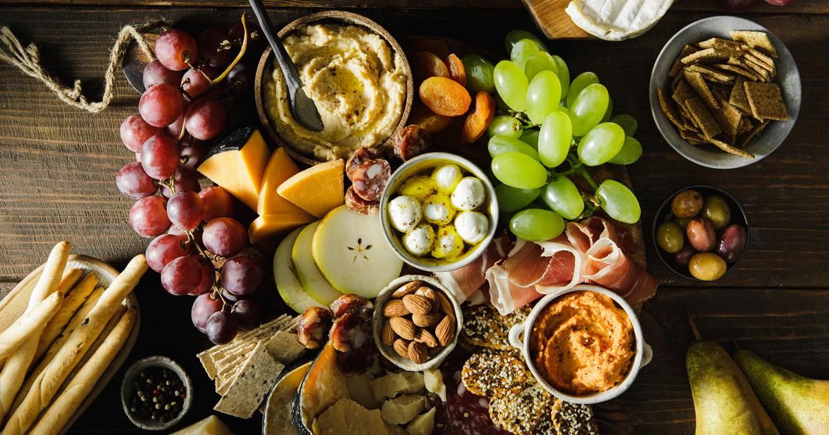 Redécouvrez l'apéritif : 7 conseils d'un gastro-entérologue pour chouchouter votre microbiote