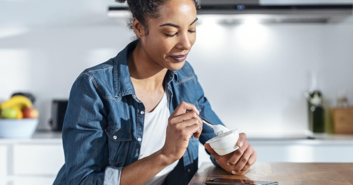 Yaourt ou fruit : quel choix pour un dessert équilibré ?