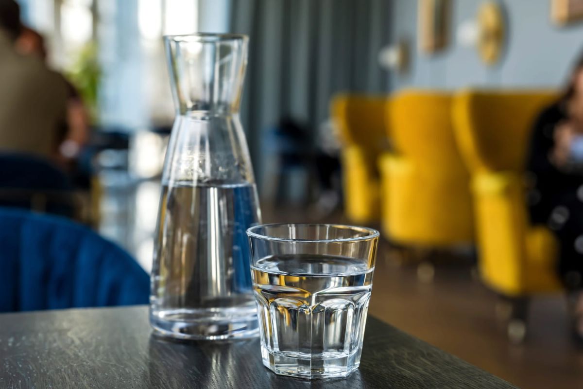 Attention à votre addition : une carafe d'eau à 5 euros dans les restaurants