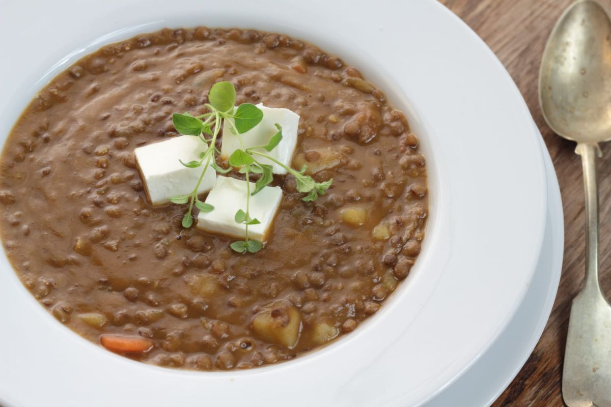 La recette réconfortante des lentilles à la grecque qui va vous séduire