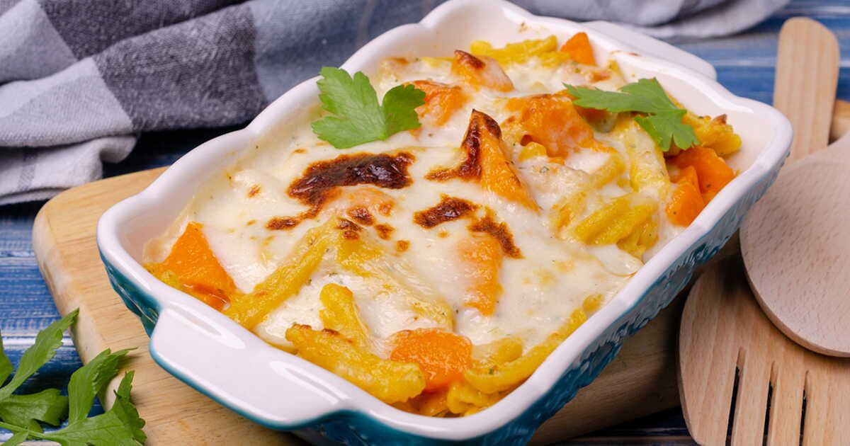 Un gratin de macaroni à la butternut pour des journées cosy